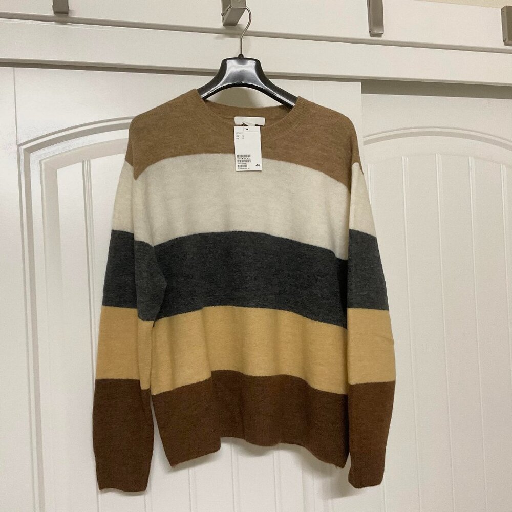 H&M color block sweater